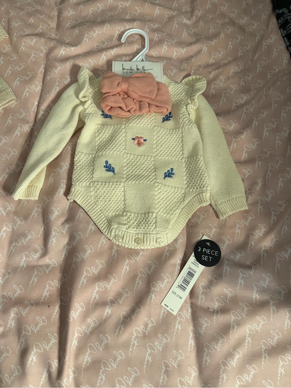 Nicole Hill Cream Knit Baby Romper with Pink Headband. Size 0-3 months new